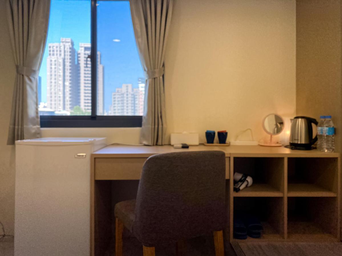 Sleeping Quilt Taichung Exterior photo