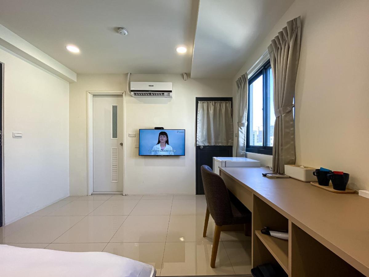 Sleeping Quilt Taichung Exterior photo